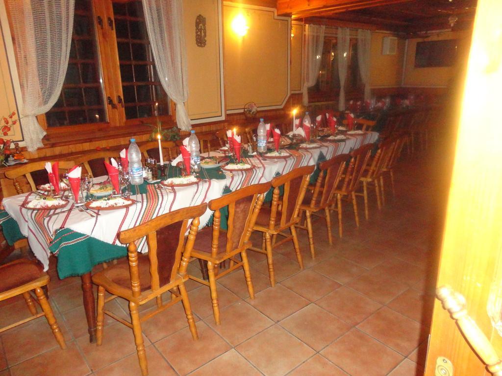 Chuchura Family Hotel Koprivştitsa Dış mekan fotoğraf