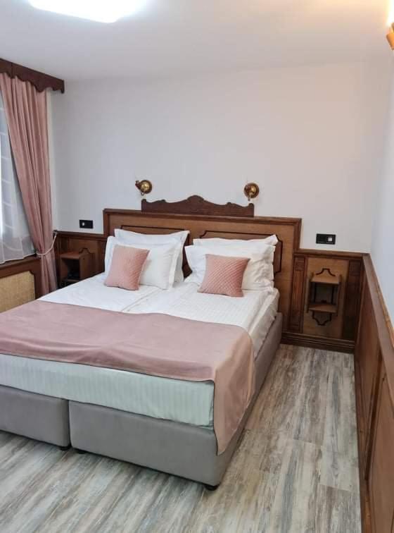 Chuchura Family Hotel Koprivştitsa Dış mekan fotoğraf