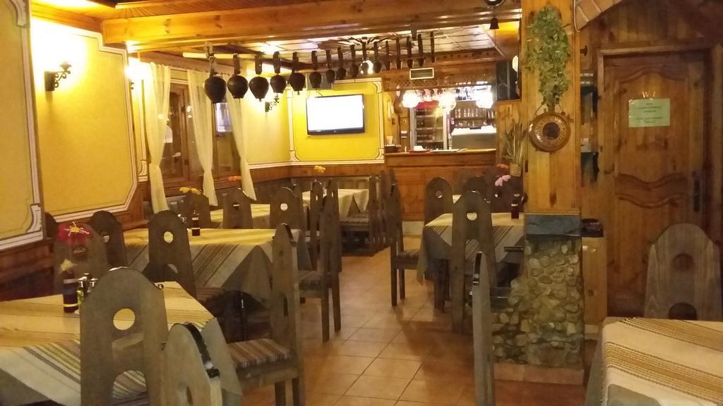 Chuchura Family Hotel Koprivştitsa Dış mekan fotoğraf
